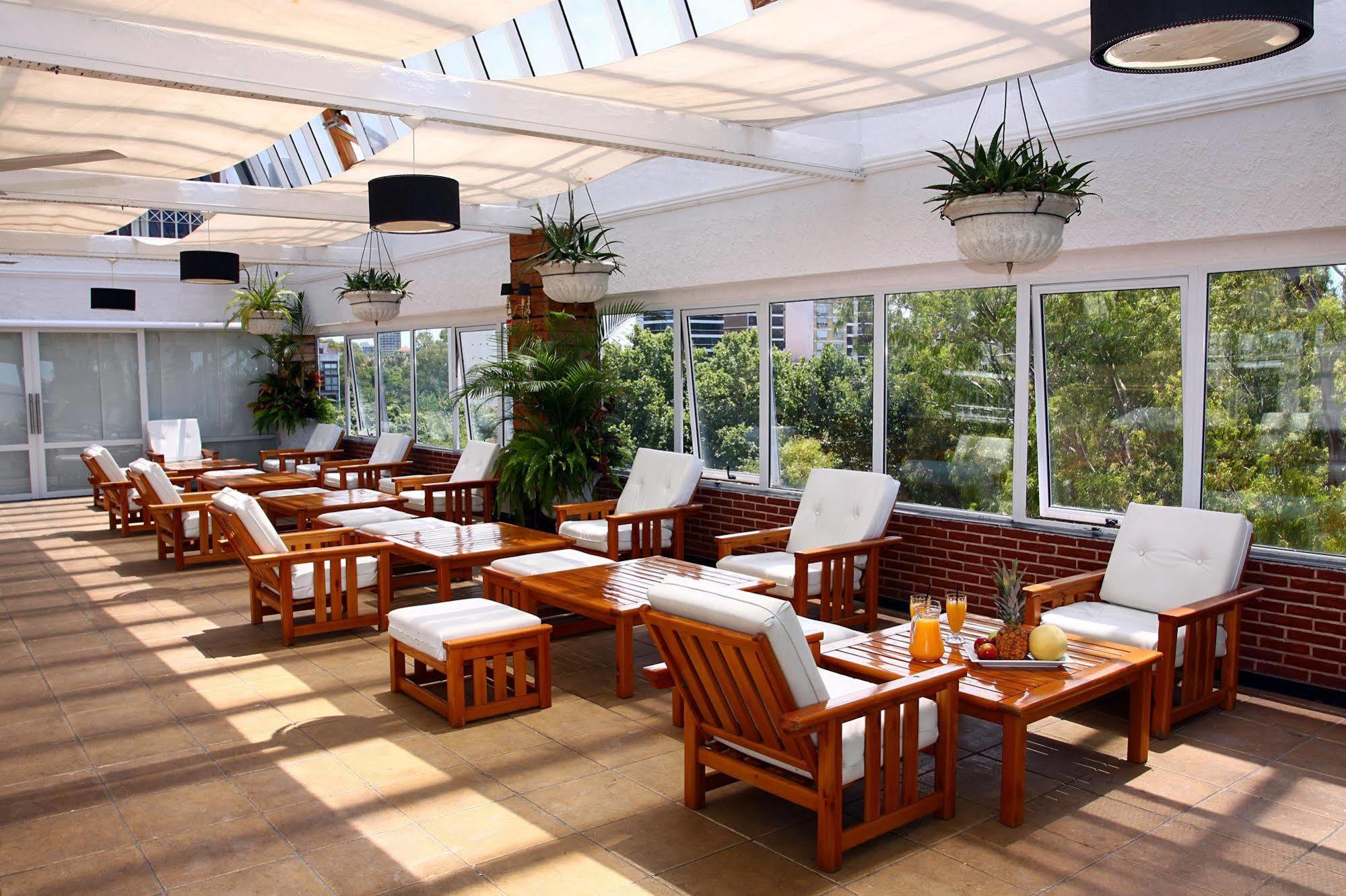 Ramada By Wyndham Buenos Aires Hotell Vicente López Exteriör bild